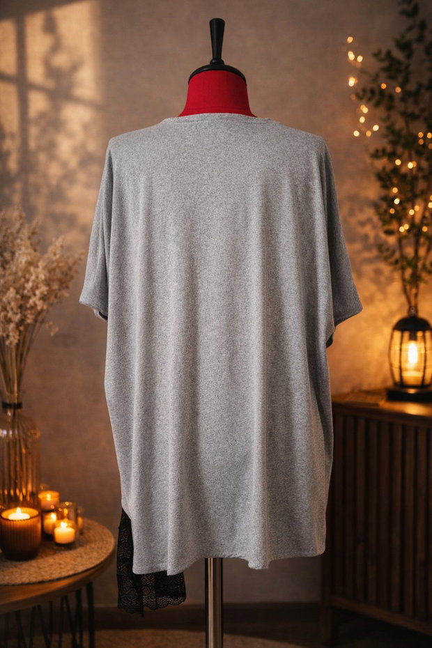 Bluză oversized Dincolo de mască