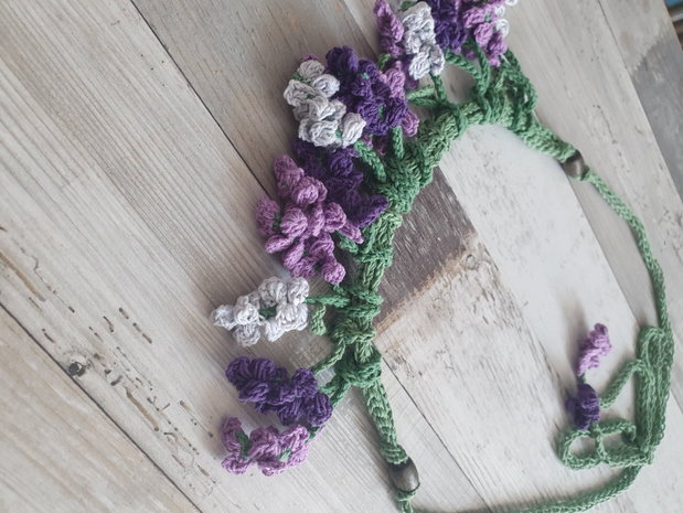 Colier " Lavanda"