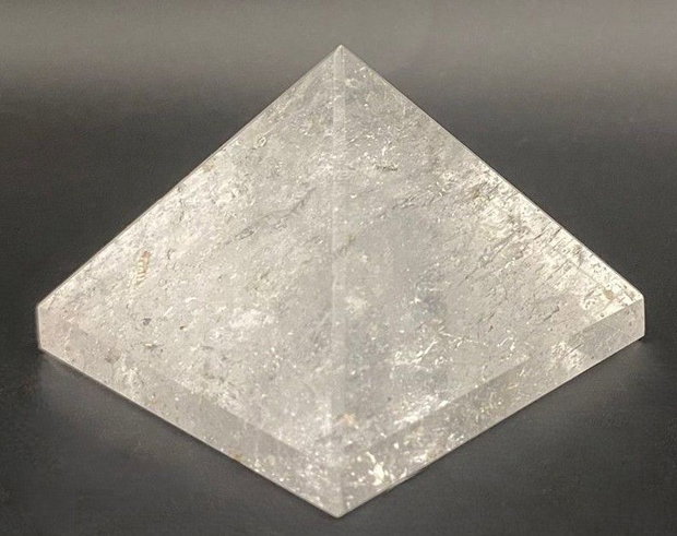 Cuart Transparent (Cristal de Stanca) - Piramida piatra semipretioasa