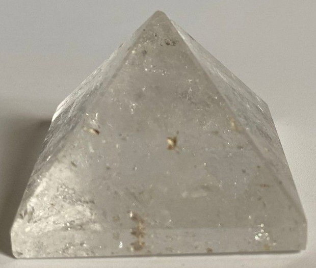 Cuart Transparent (Cristal de Stanca) - Piramida piatra semipretioasa