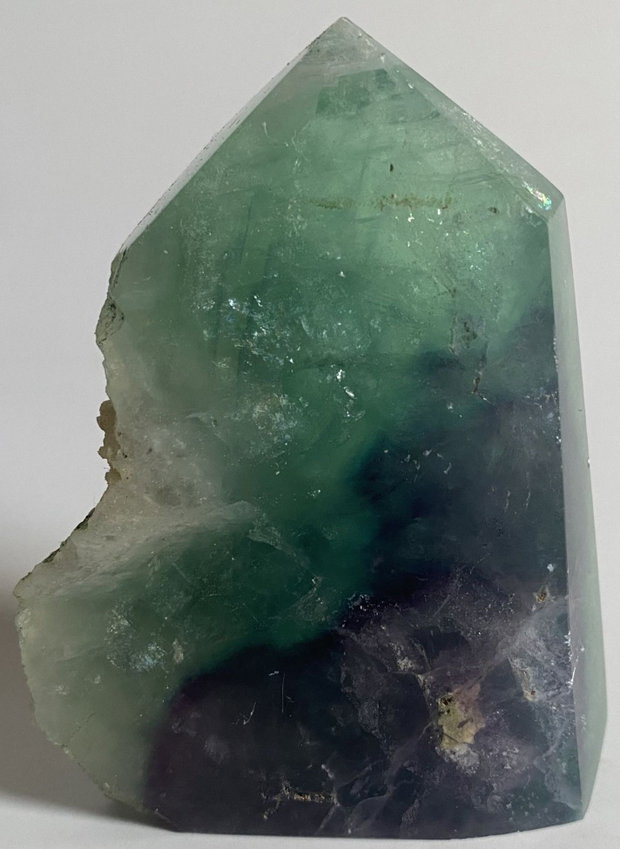 Fluorit Rainbow (Curcubeu) - Obelisc brut din piatra semipretioasa