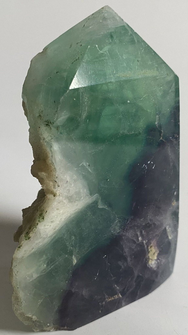 Fluorit Rainbow (Curcubeu) - Obelisc brut din piatra semipretioasa