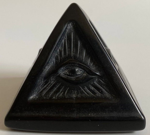 Obsidian - Piramida piatra semipretioasa