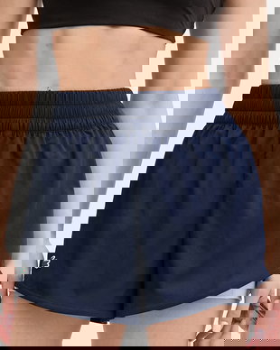 Lacoste pantaloni scurți pentru femei