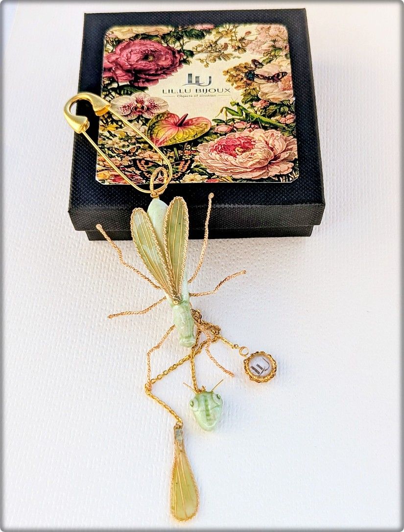 Broșa Mantis cu elemente detașabile