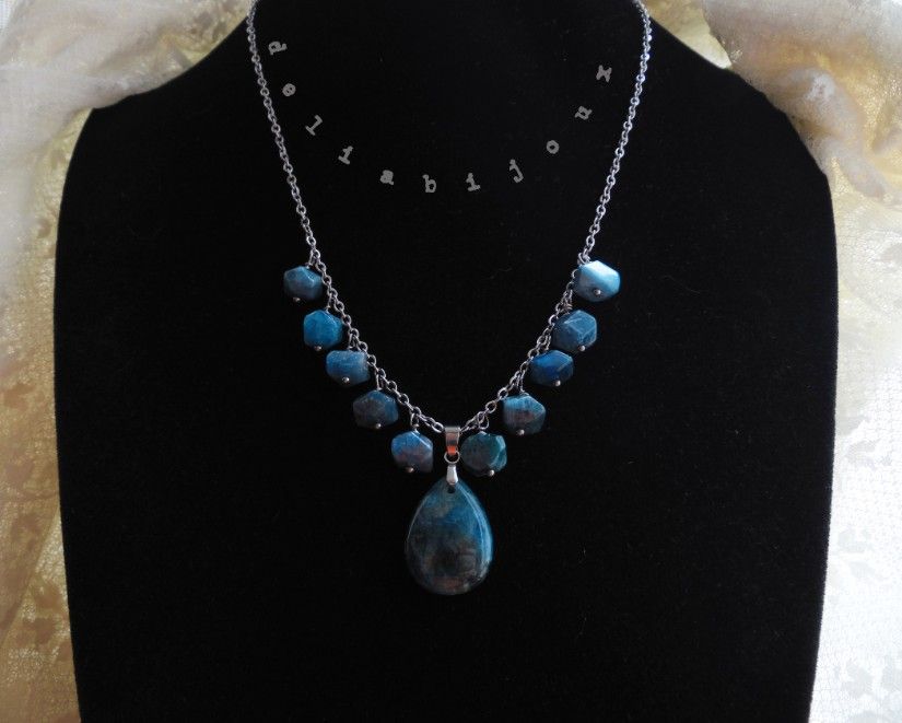 Colier statement din apatit natural - piesă unicat handmade (cod1422)