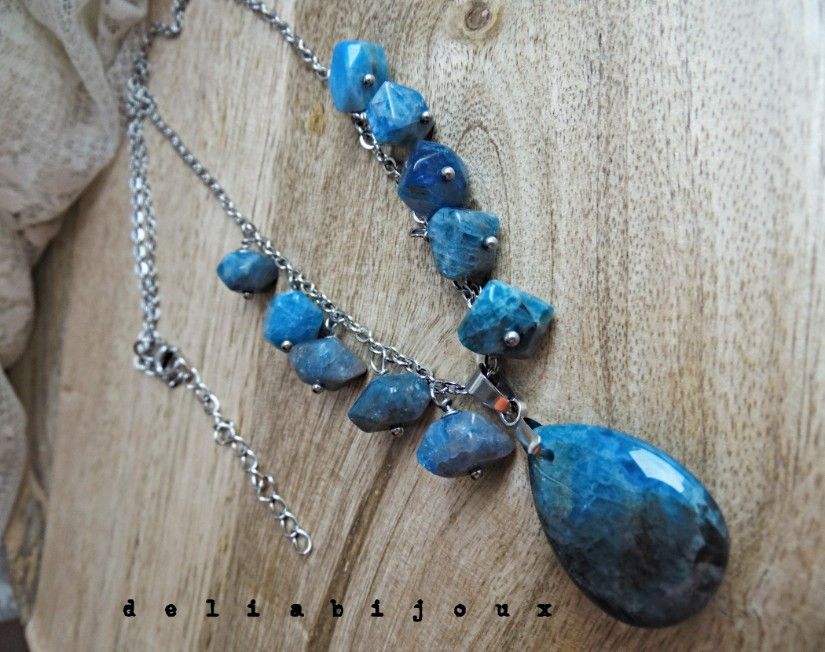 Colier statement din apatit natural - piesă unicat handmade (cod1422)