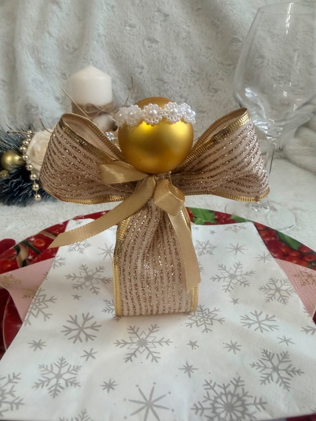 Set 6 ingerasi handmade aurii suport servetele, mărturii invitati/ decorațiuni festive
