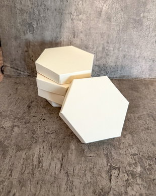 Cutie hexagonala Ivory
