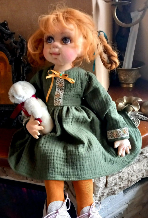 Ana papusa din lana prin tehnica impaslirii cu acul,h 45 cm