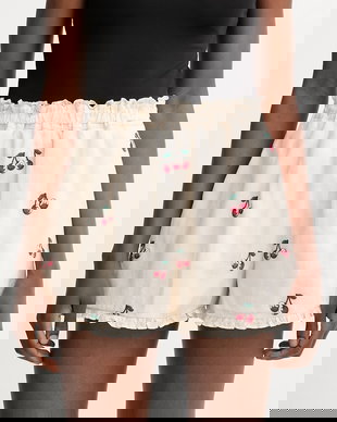 Twinset pantaloni scurți pentru femei