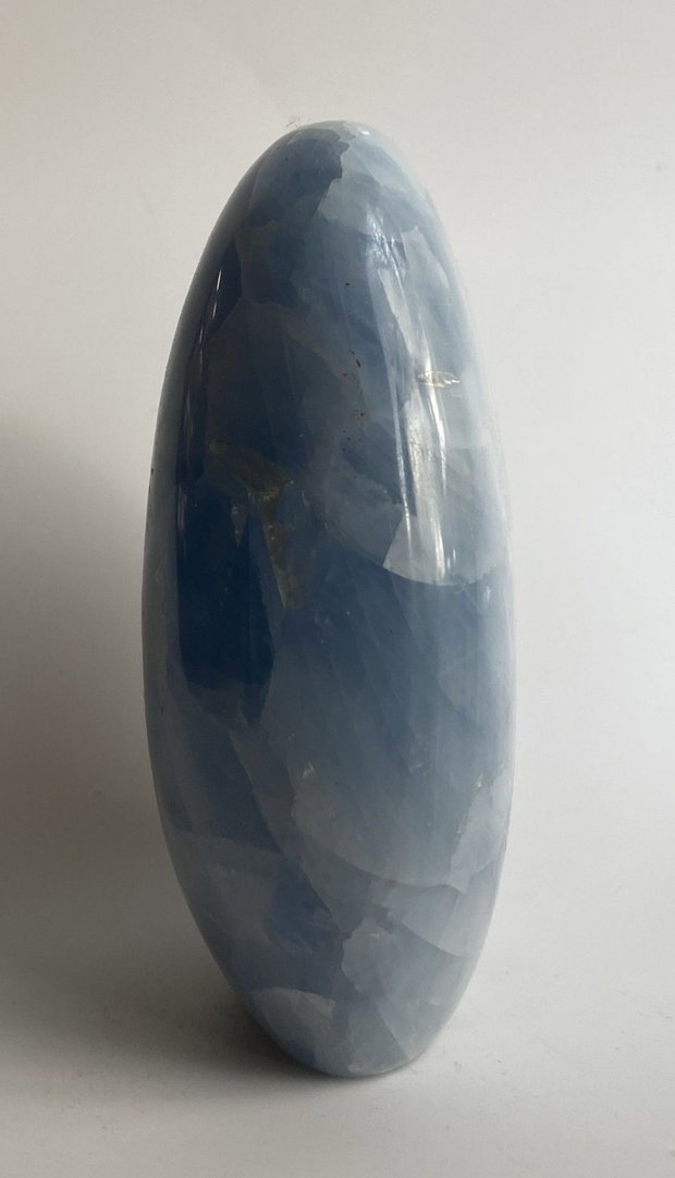 Calcit Albastru - Sculptura piatra semipretioasa