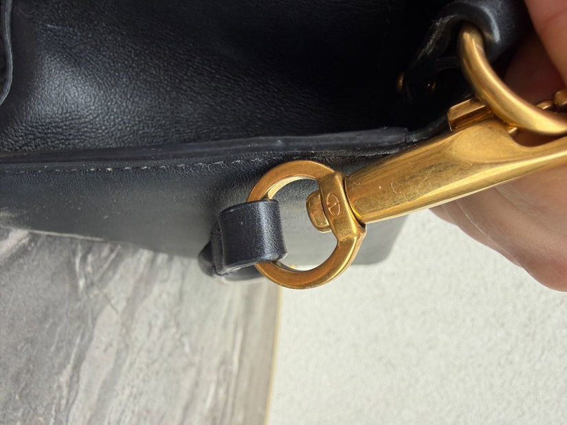 Valentino Garavani VLogo Signature Loco geantă originală