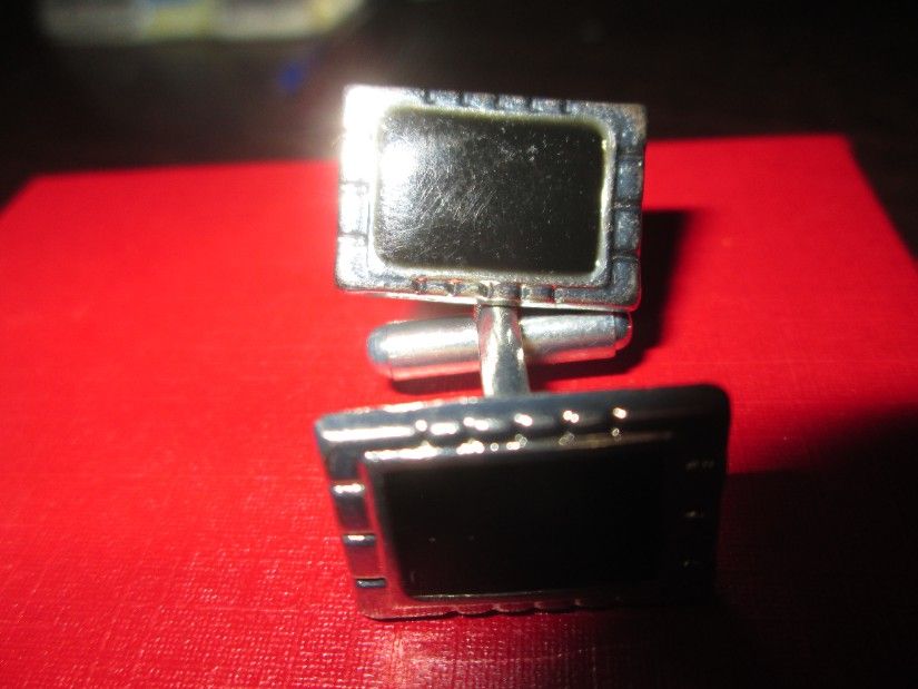 butoni dreptunghiulari camasa