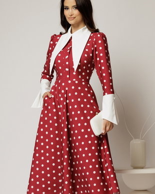 Rochie midi bordo cu buline si guler ascutit