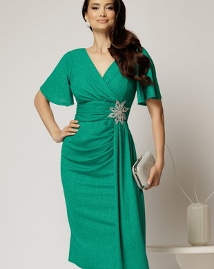 Rochie midi verde mulata cu decolteu petrecut si accesoriu in talie