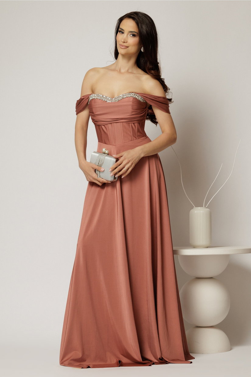 Rochie lunga roz coniac de seara din lycra cu bust buretat
