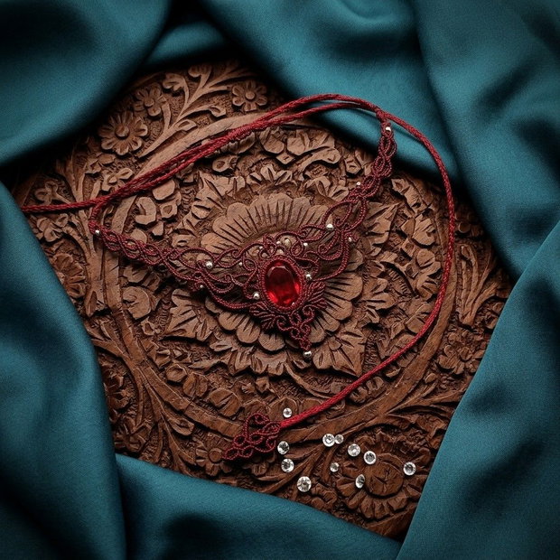 Colier Roșu Burgundy Elegant Medieval Princess Swarovski