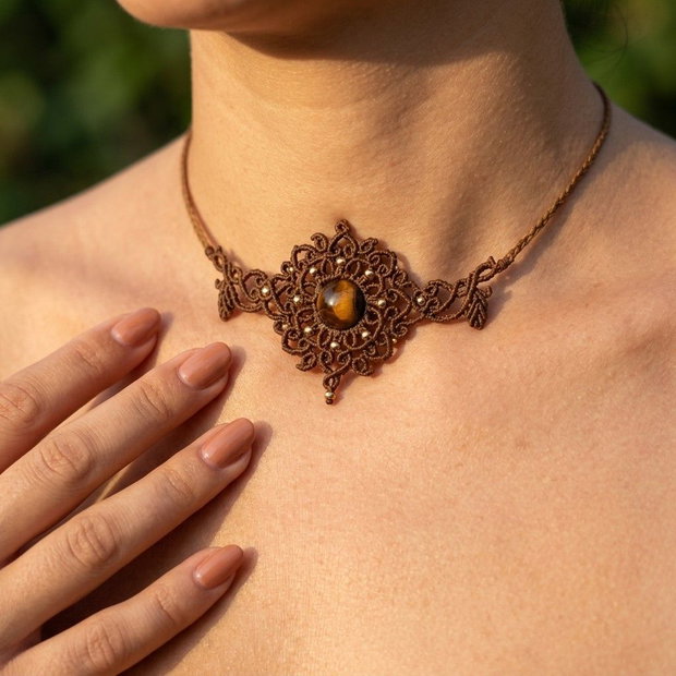 Colier Choker Mandala Micromacrame Ochi de tigru