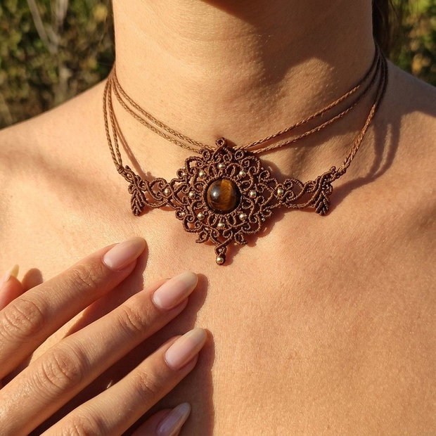 Colier Choker Mandala Micromacrame Ochi de tigru