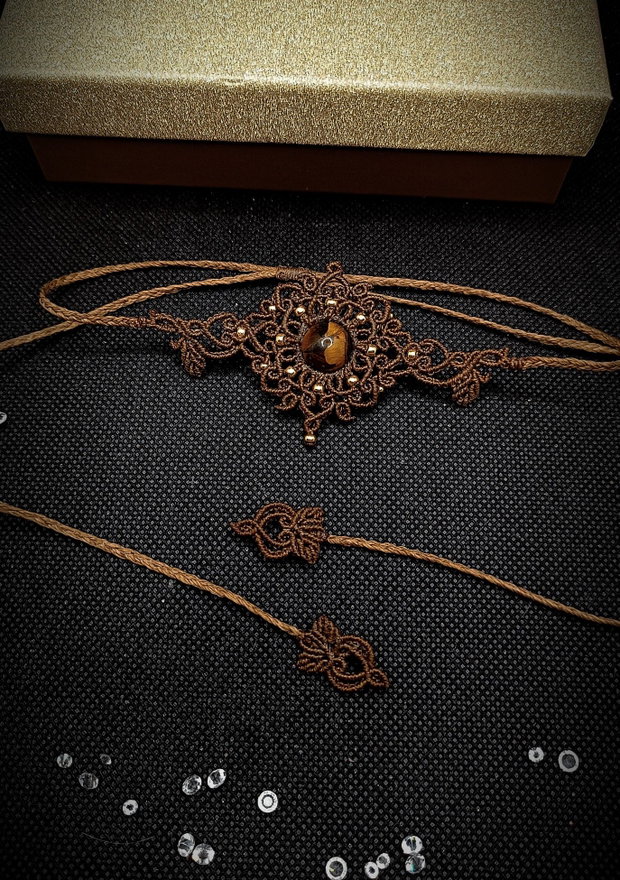 Colier Choker Mandala Micromacrame Ochi de tigru