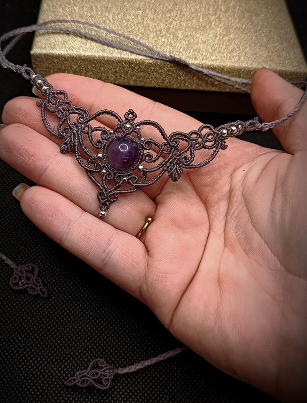 Colier Choker Frunze Mov Micromacrame Ametist