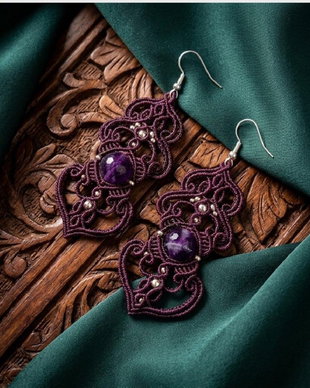 Cercei bohemian micromacrame cu ametist