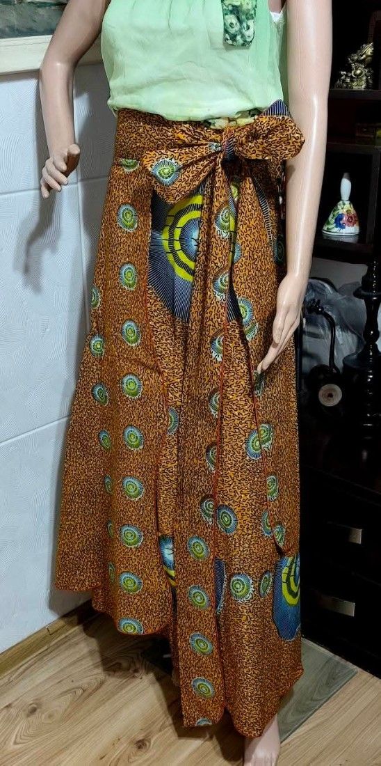 Fusta universală model african