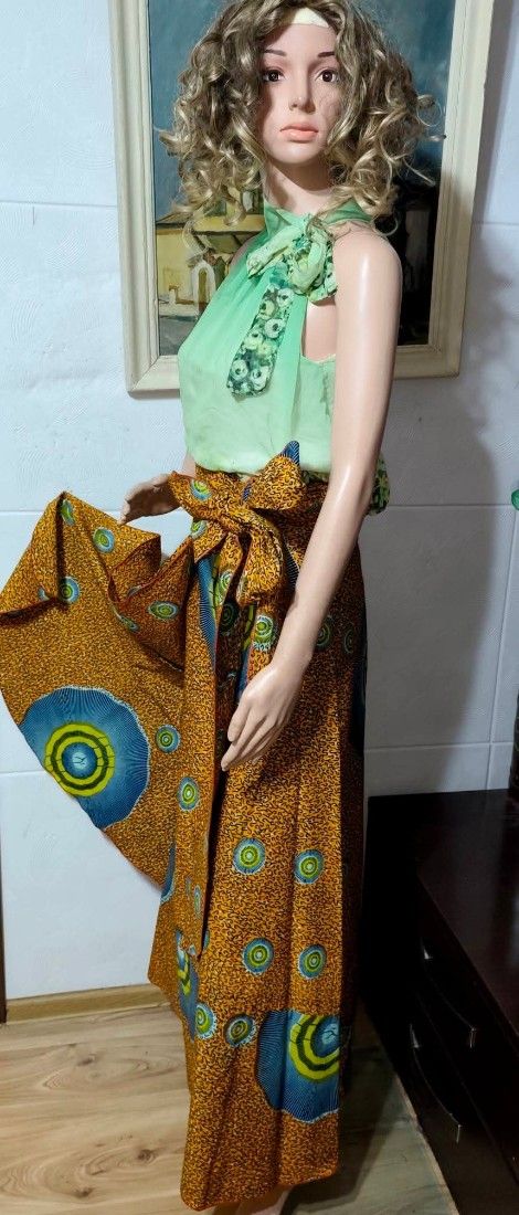 Fusta universală model african