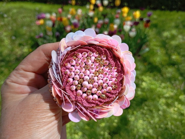 Broșă Floare