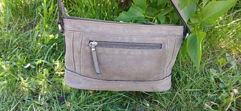 Geantă crossbody Gerry Weber piele naturală