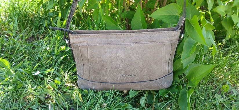 Geantă crossbody Gerry Weber piele naturală