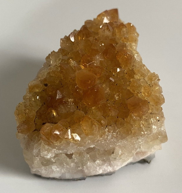 Citrin - Fragment geoda din piatra semipretioasa