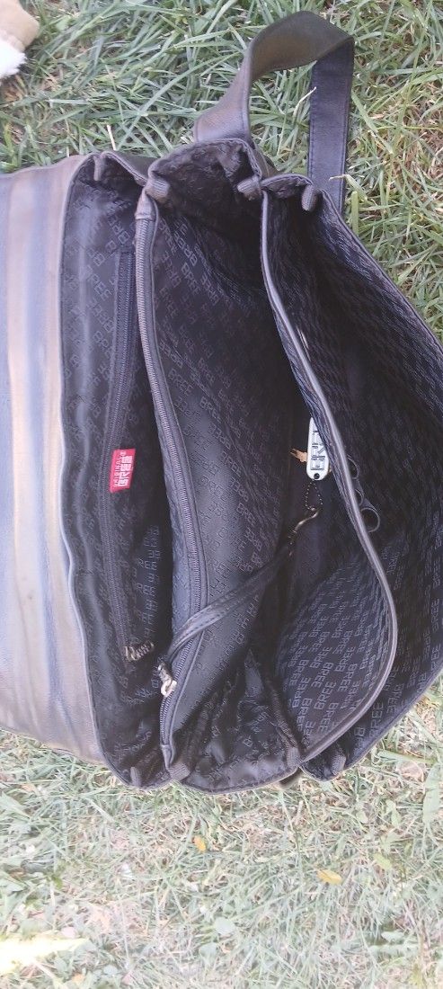 Servietă / Geantă business BREE  Piele naturală