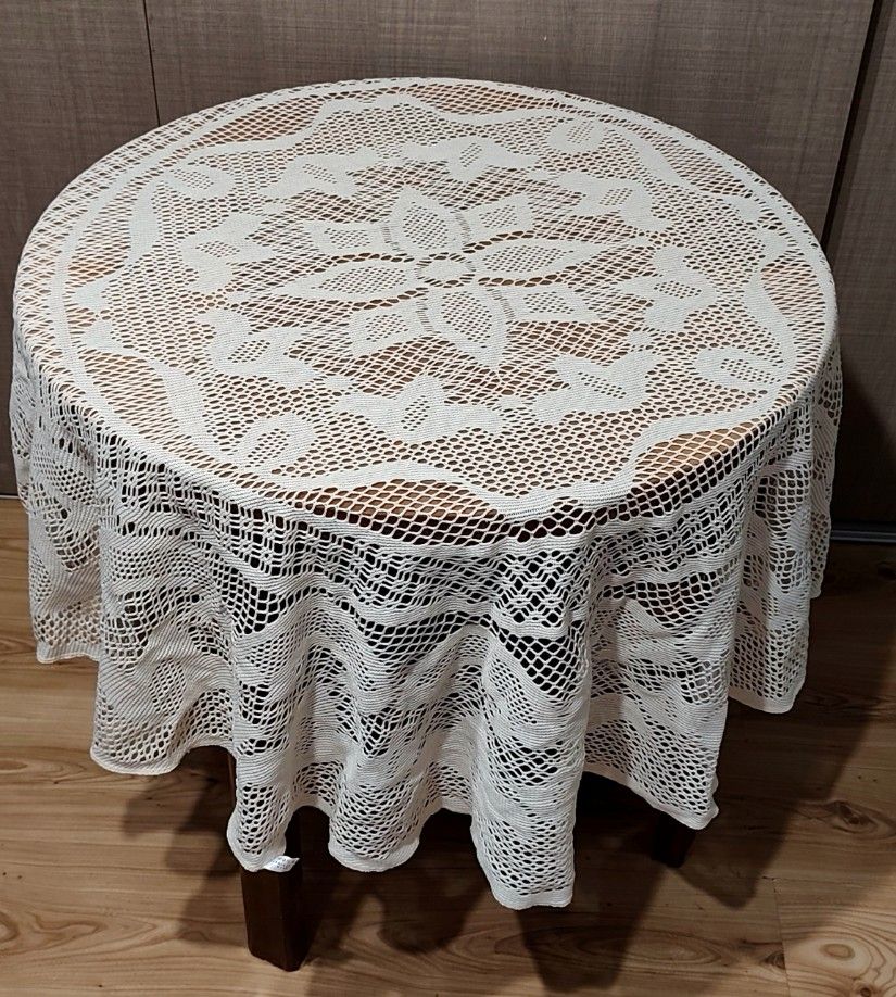 Fata masa croșetată  cod 15