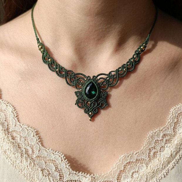 Colier Verde Princess Vintage Micromacrame Cristal Swarovski