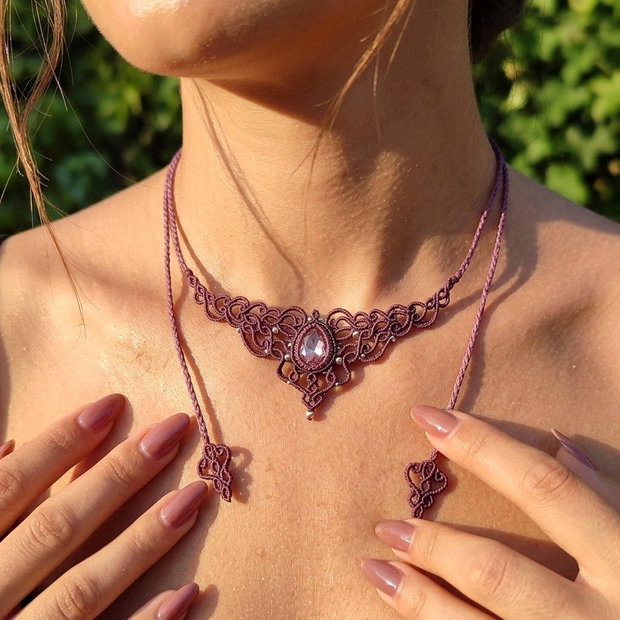 Colier Mov Princess Vintage Micromacrame Cristal Swarovski
