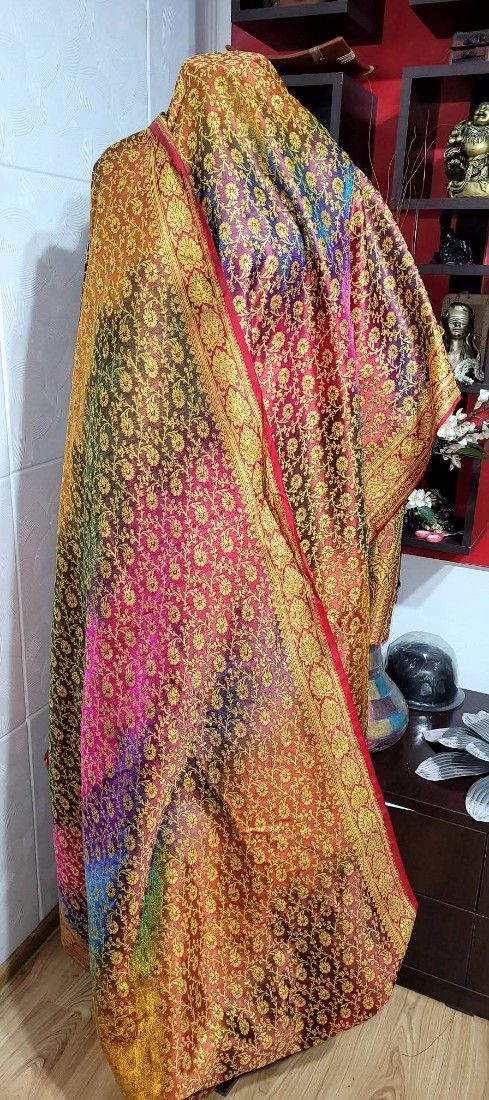 Cupon mătase brocard  cod 1