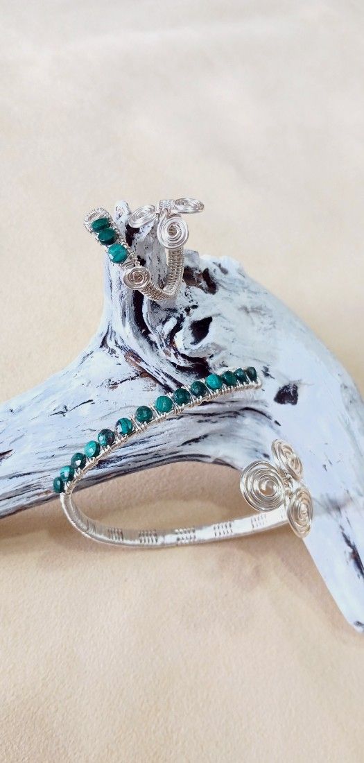 Set Bijuterii Handmade: Brățară Manșetă și Inel cu Malachit