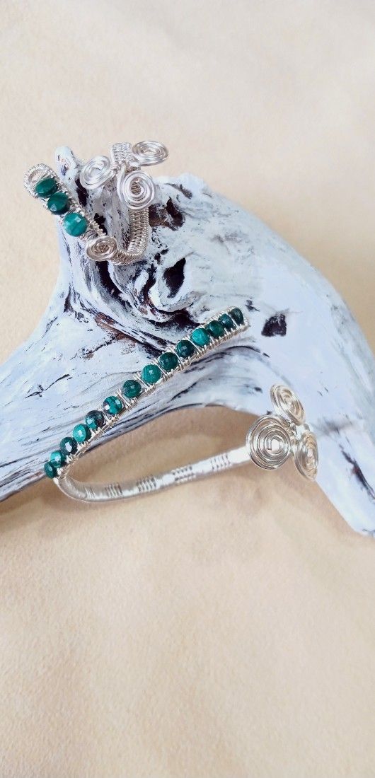 Set Bijuterii Handmade: Brățară Manșetă și Inel cu Malachit