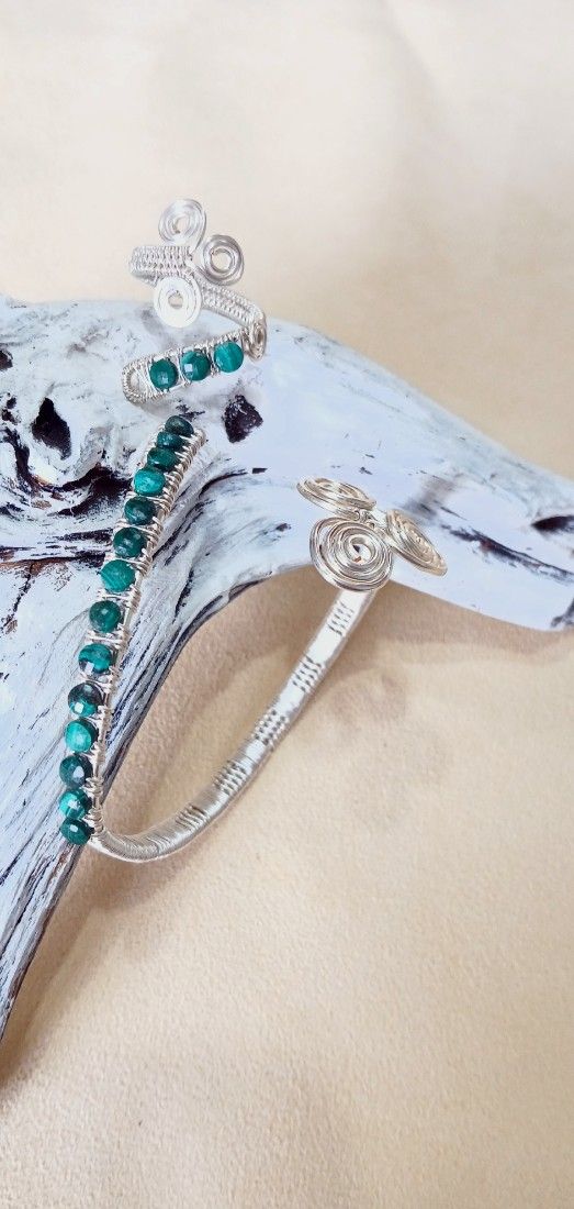 Set Bijuterii Handmade: Brățară Manșetă și Inel cu Malachit