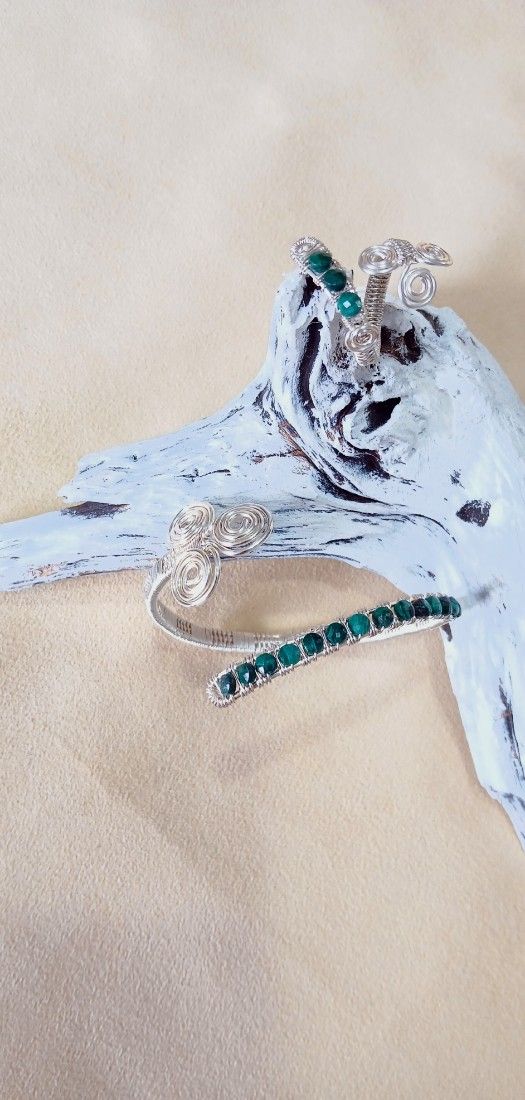 Set Bijuterii Handmade: Brățară Manșetă și Inel cu Malachit