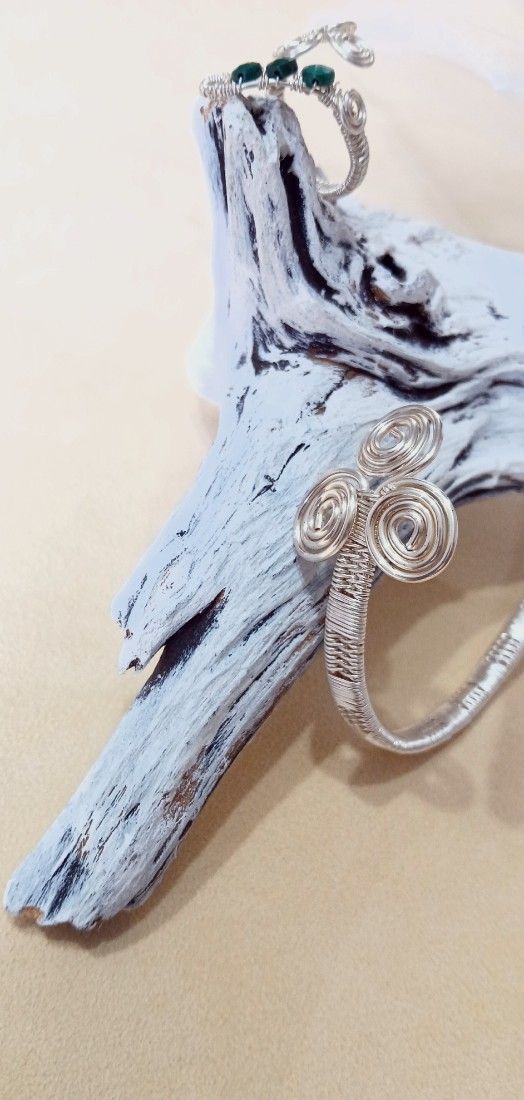 Set Bijuterii Handmade: Brățară Manșetă și Inel cu Malachit