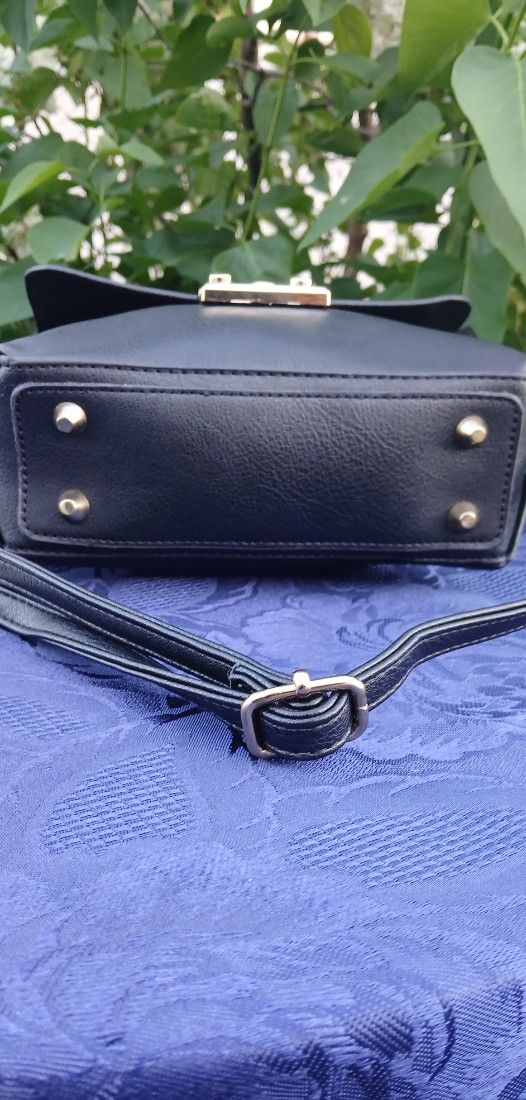 Geantă Crossbody Mai Max Firenze  Neagră, Elegantă