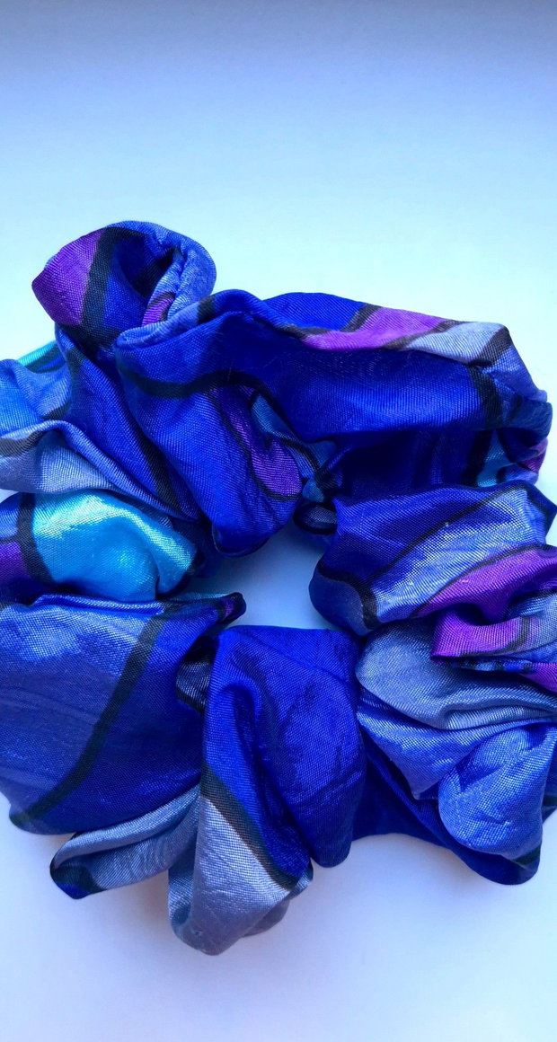 Scrunchie-elastic de par violet din matase artificiala