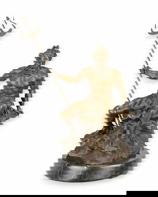 Neptun-statueta din bronz cu un soclu din marmura