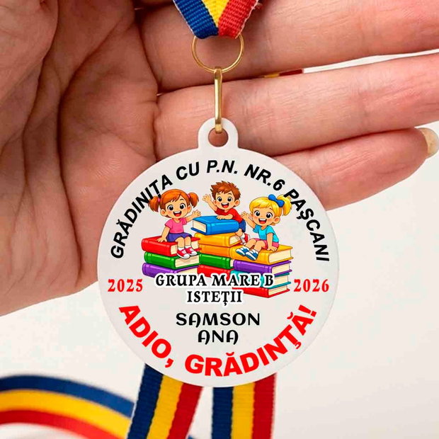 Medalie Personalizata petru Copii  Clasa Isteţilor