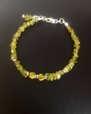 bratara argint cu peridot