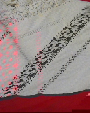 Stergar cu dantela crosetata manual