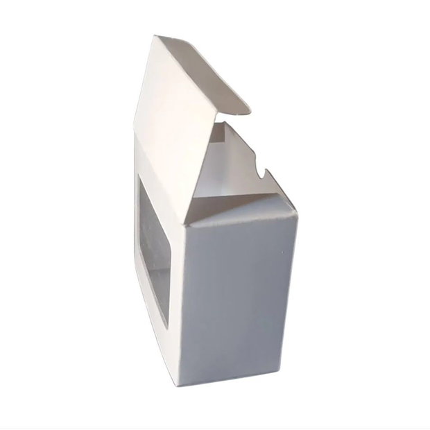 Cutie alba cu fereastra 6.5x5x3cm. ambalaj pentru bijuterii, lumânări, mărturii